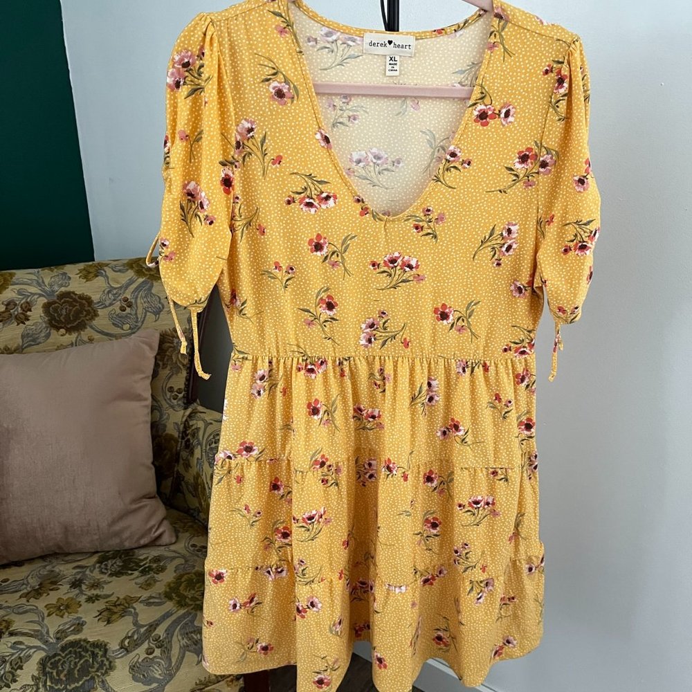 Jr. Sz. XL Yellow Floral Tiered Mini Dress